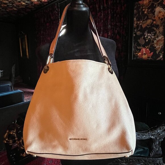 Michael Kors Raven Leather Tote Bag Beige Exterior Gold Hardware - Picture 1 of 10